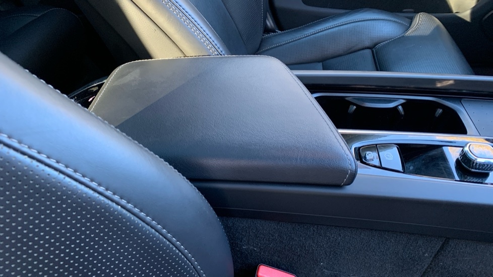 Used Volvo XC60 2022 for sale - 77099141: Photo 25