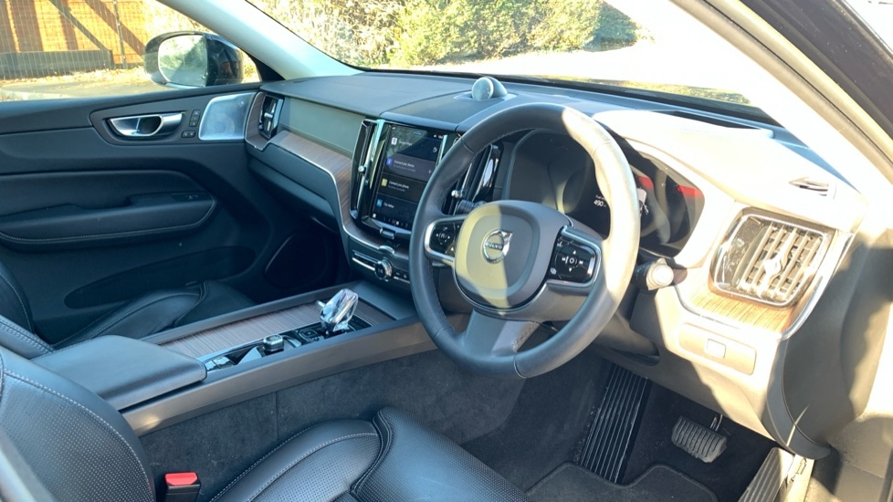 Used Volvo XC60 2022 for sale - 77099141: Photo 4