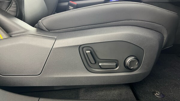 Used Polestar Polestar 4 2025 for sale - 75441177: Photo 35