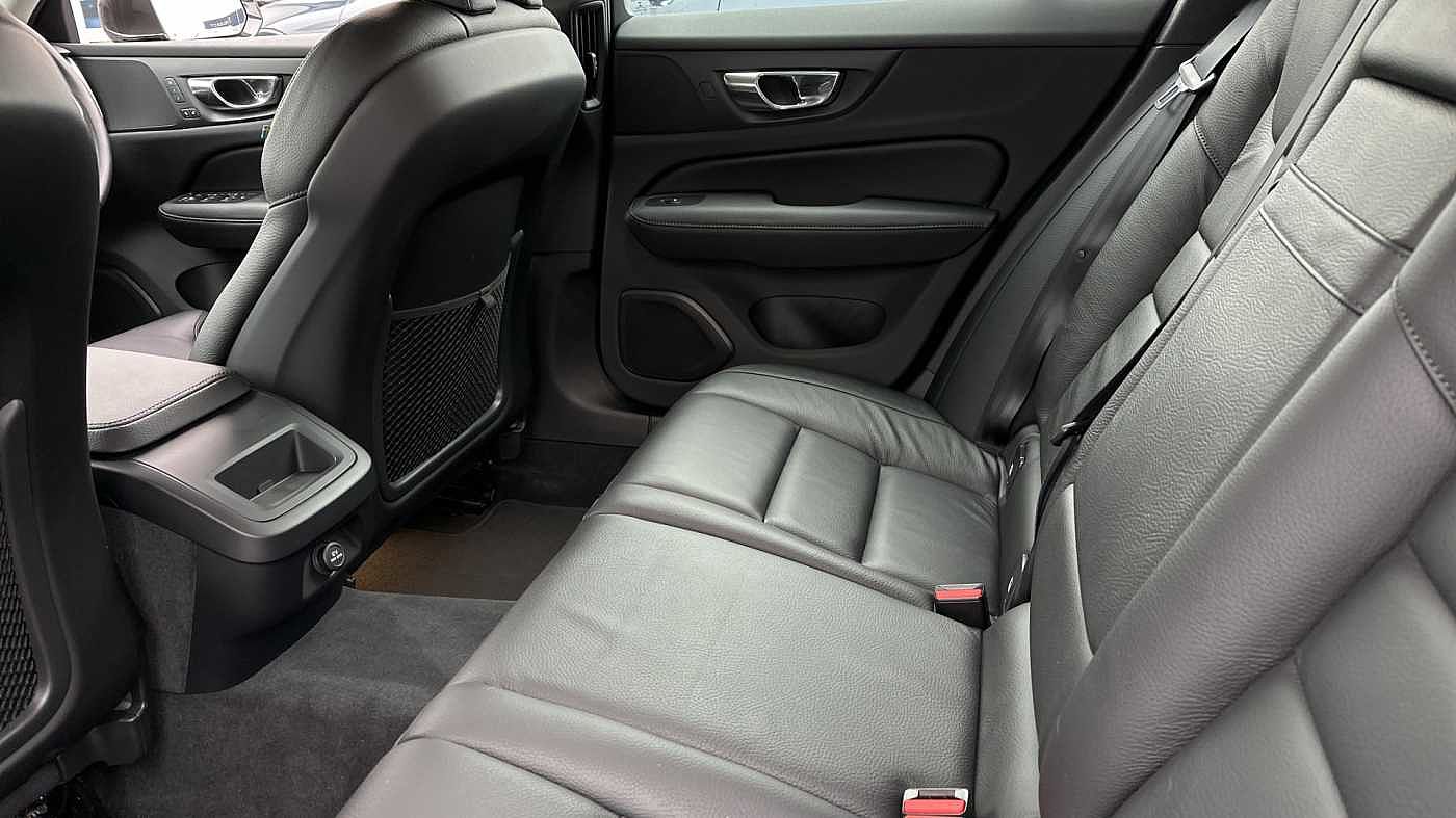 Used Volvo V60 2018 for sale - 77979062: Photo 13