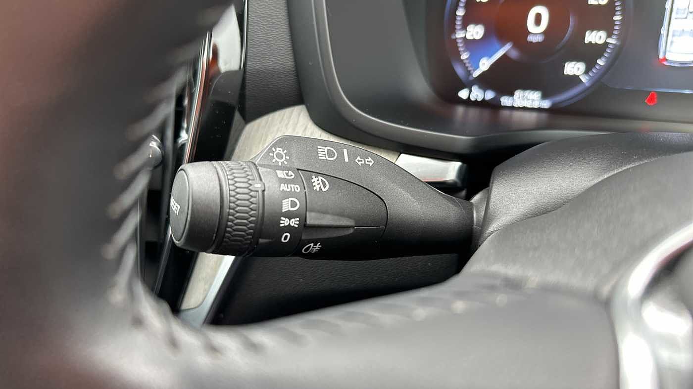 Used Volvo V60 2018 for sale - 77979062: Photo 20