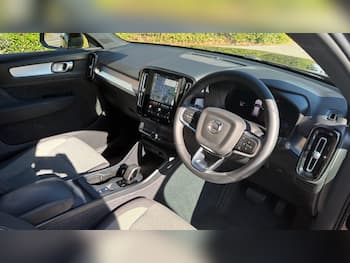 Used Volvo XC40 2024 for sale - 79577631: Photo