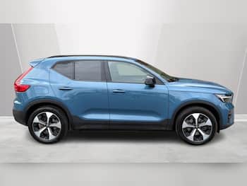 Used Volvo XC40 2023 for sale - 79521784: Photo