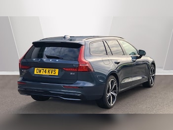 Used Volvo V60 2025 for sale - 76842085: Photo