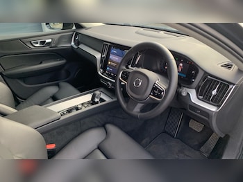 Used Volvo V60 2025 for sale - 76842085: Photo