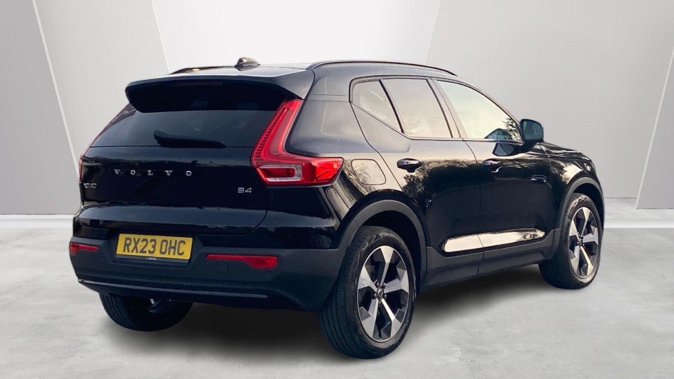 Used Volvo XC40 2023 for sale - 78206710: Photo 2