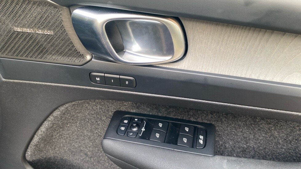 Used Volvo XC40 2023 for sale - 78206710: Photo 21