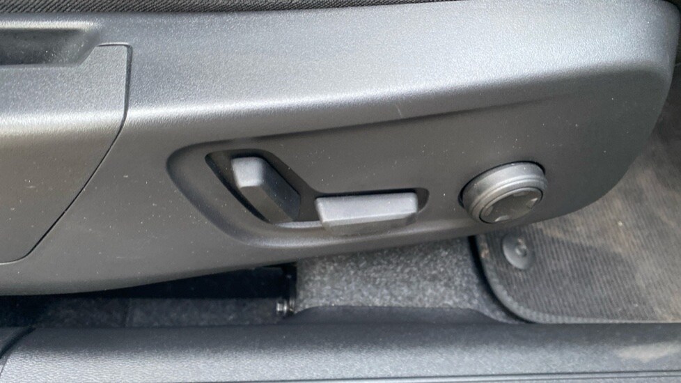 Used Volvo XC40 2023 for sale - 78206710: Photo 23