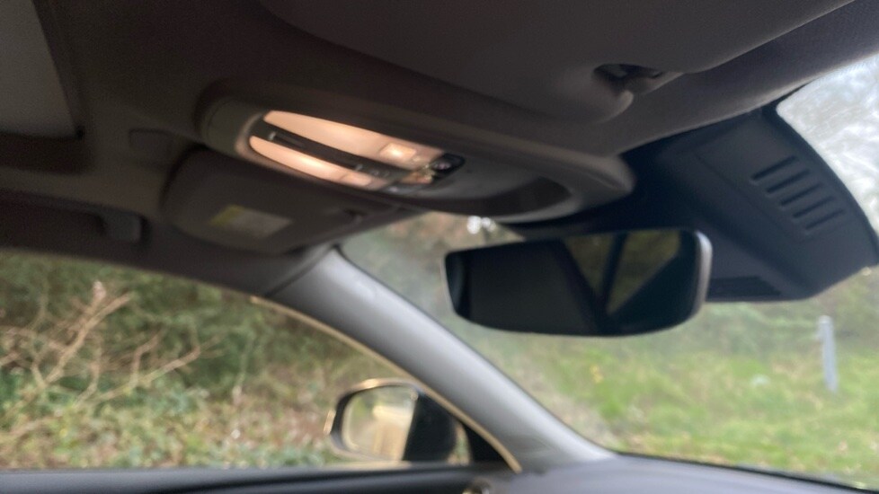 Used Volvo XC40 2023 for sale - 78206710: Photo 30