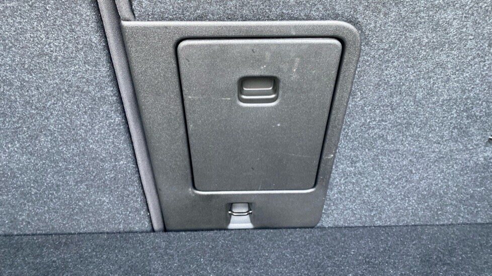 Used Volvo XC40 2023 for sale - 78206710: Photo 41