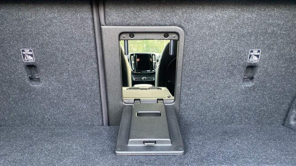 Used Volvo XC40 2023 for sale - 78206710: Photo 42