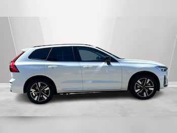 Used Volvo XC60 2025 for sale - 79663058: Photo