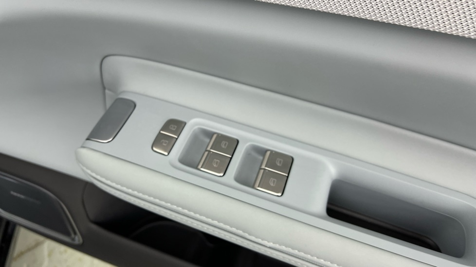 Used Polestar Polestar 4 2024 for sale - 76971283: Photo 39