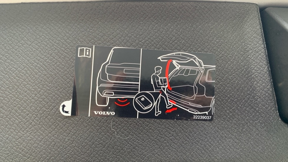 Used Volvo XC90 2023 for sale - 75996849: Photo 21