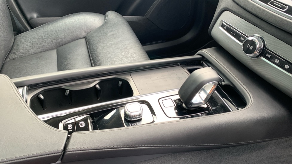 Used Volvo XC90 2023 for sale - 75996849: Photo 46