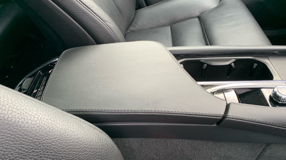 Used Volvo XC90 2023 for sale - 75996849: Photo 47