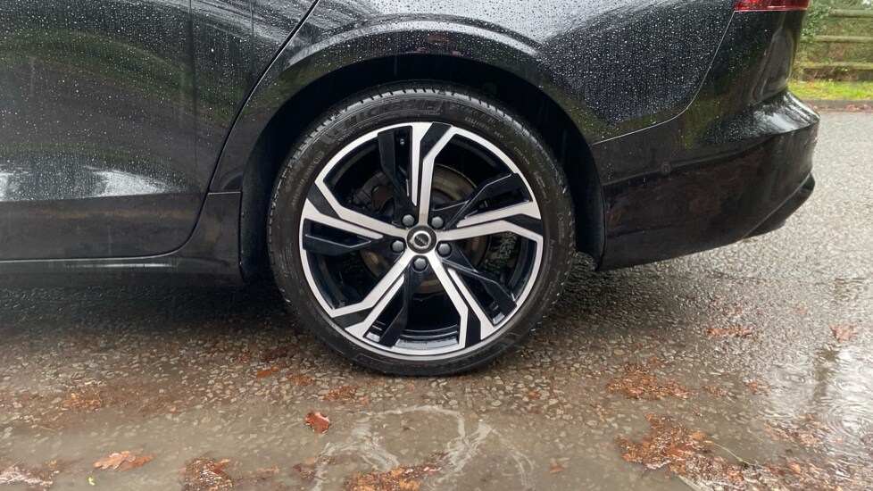 Used Volvo V60 2023 for sale - 77360547: Photo 21