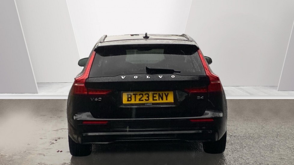 Used Volvo V60 2023 for sale - 77360547: Photo 7