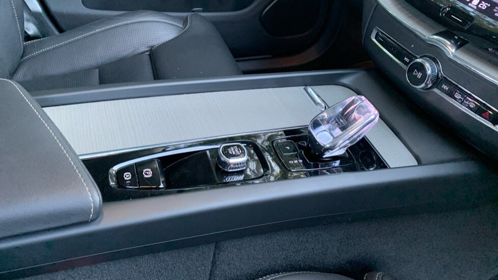 Used Volvo XC60 2025 for sale - 77706393: Photo 34