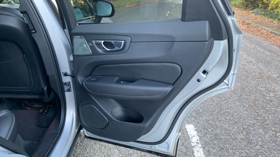 Used Volvo XC60 2025 for sale - 77706393: Photo 45