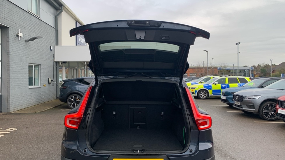 Used Volvo XC40 2021 for sale - 76971273: Photo 13