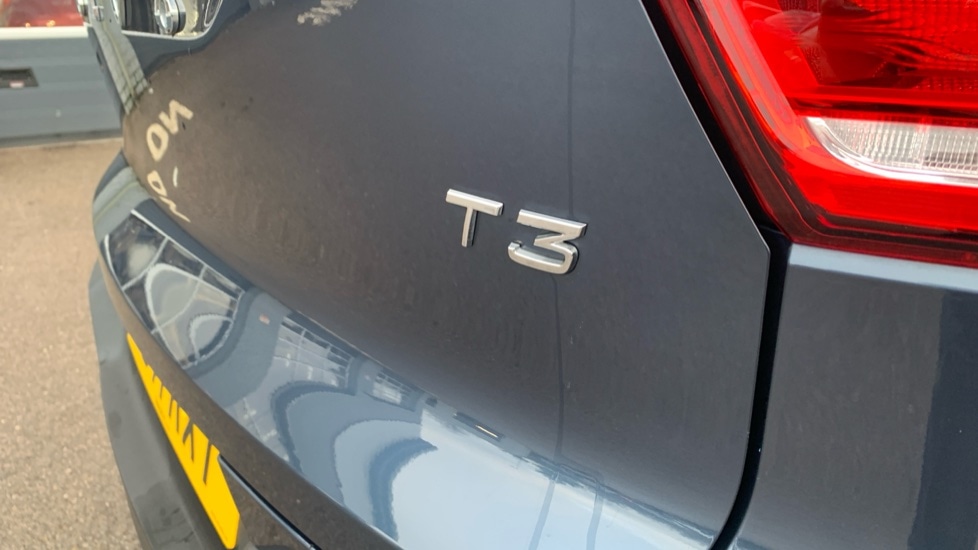 Used Volvo XC40 2021 for sale - 76971273: Photo 28