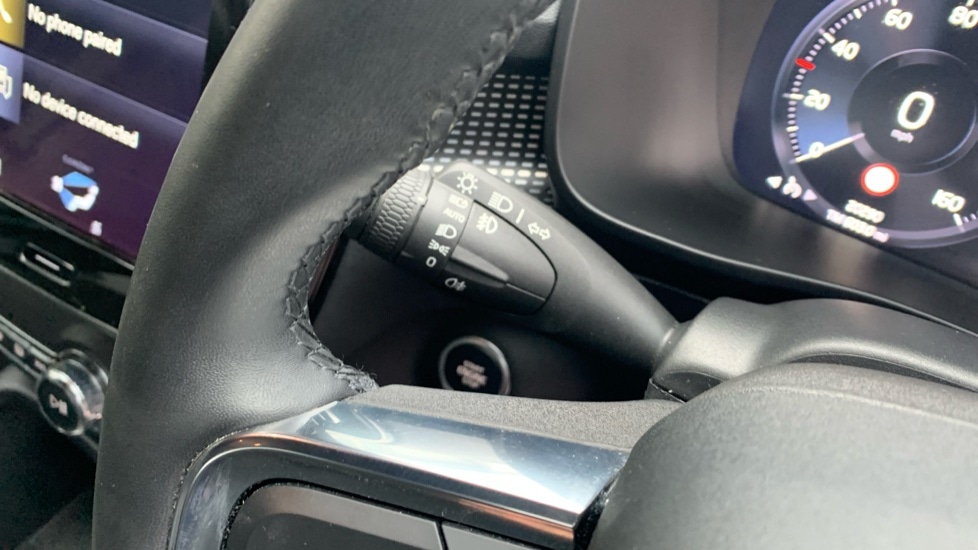 Used Volvo XC40 2021 for sale - 76971273: Photo 35