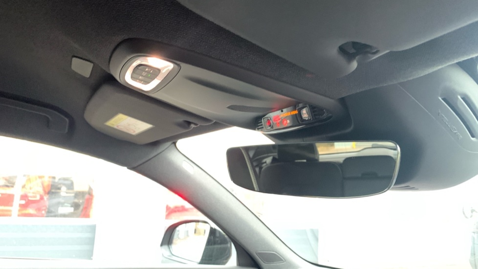 Used Volvo XC40 2021 for sale - 76971273: Photo 37