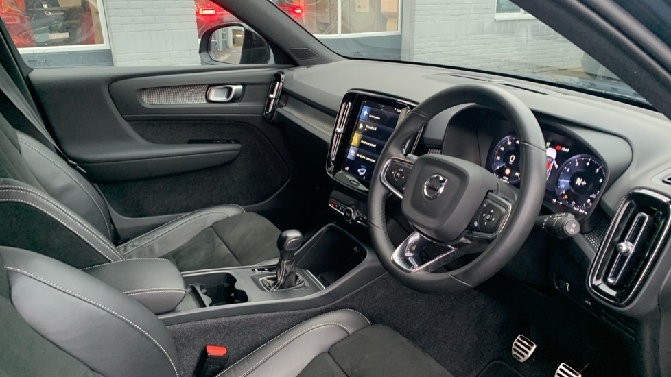 Used Volvo XC40 2021 for sale - 76971273: Photo 4