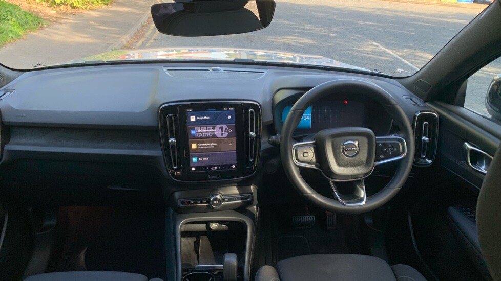 Used Volvo XC40 2023 for sale - 75967007: Photo 5