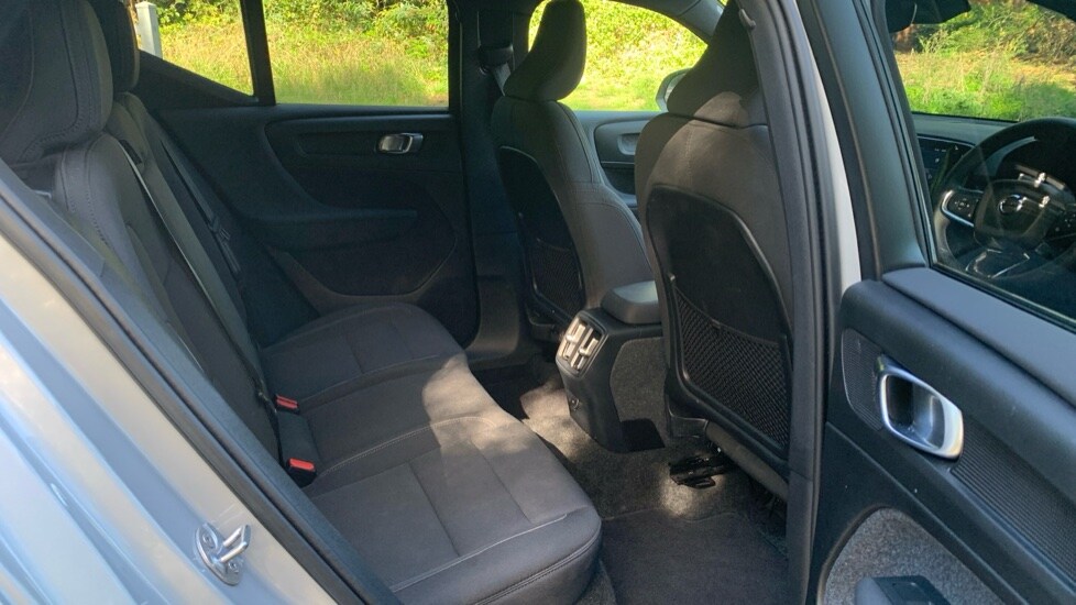 Used Volvo XC40 2023 for sale - 75967007: Photo 6