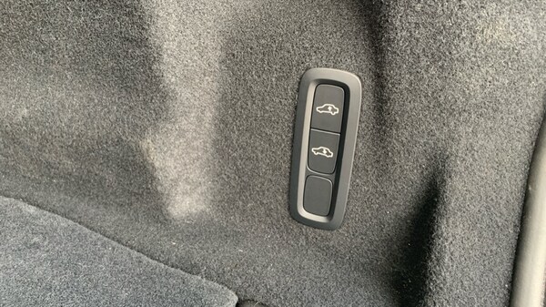 Used Volvo XC60 2024 for sale - 75558638: Photo 15