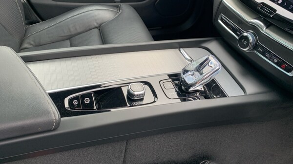 Used Volvo XC60 2024 for sale - 75558638: Photo 32