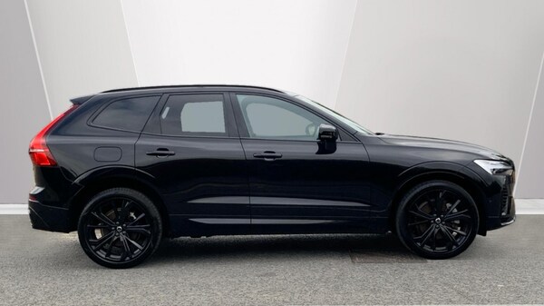 Used Volvo XC60 2024 for sale - 75558638: Photo 3