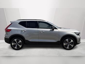 Used Volvo XC40 2023 for sale - 78862077: Photo
