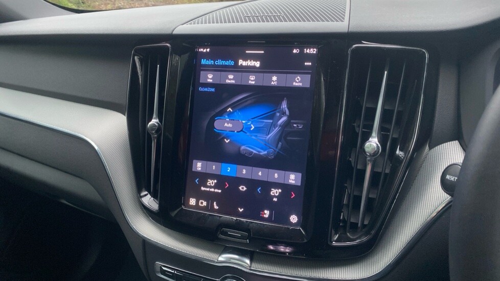 Used Volvo XC60 2025 for sale - 77725977: Photo 44