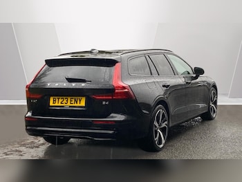 Used Volvo V60 2023 for sale - 77145806: Photo