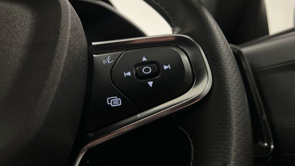 Used Volvo XC40 2020 for sale - 78074331: Photo 19