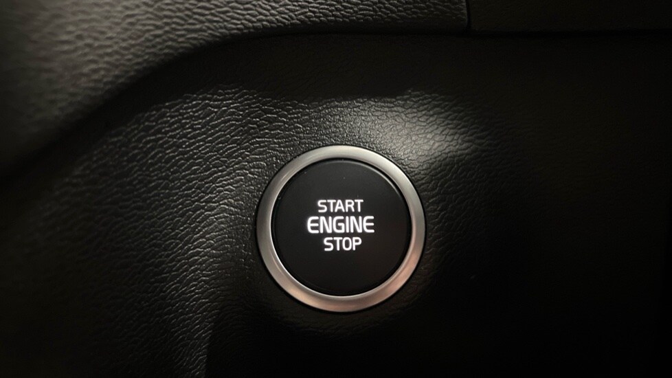 Used Volvo XC40 2020 for sale - 78074331: Photo 24