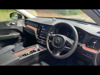 Used Volvo XC60 2024 for sale - 74794761: Photo