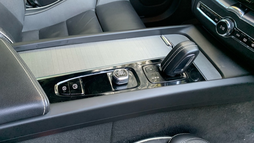 Used Volvo XC60 2022 for sale - 76780349: Photo 22