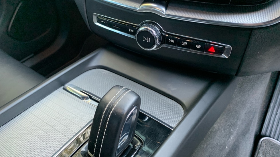 Used Volvo XC60 2022 for sale - 76780349: Photo 27