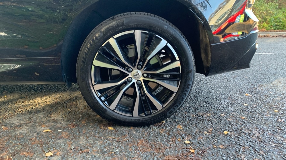 Used Volvo XC60 2022 for sale - 76780349: Photo 40