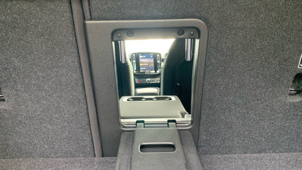 Used Volvo XC40 2024 for sale - 75929757: Photo 24