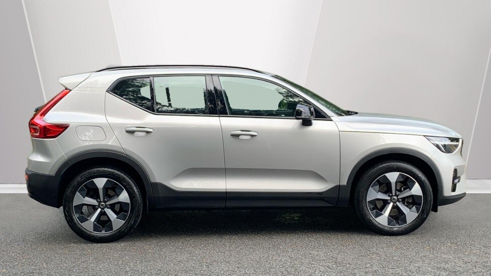 Used Volvo XC40 2024 for sale - 75929757: Photo 3