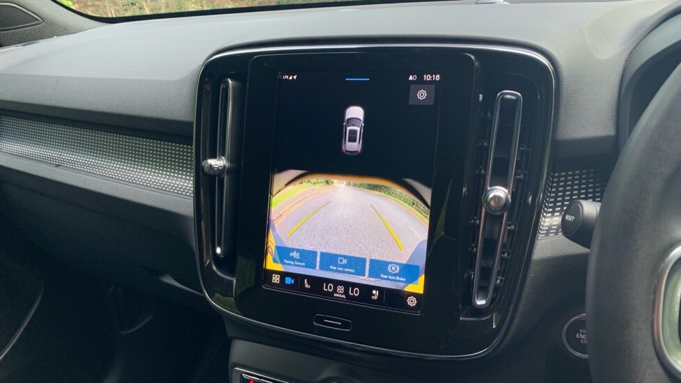 Used Volvo XC40 2024 for sale - 75929757: Photo 41