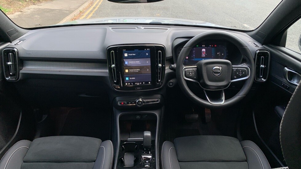 Used Volvo XC40 2024 for sale - 75929757: Photo 5