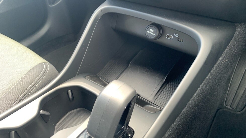 Used Volvo XC40 2024 for sale - 76493938: Photo 41