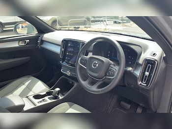 Used Volvo XC40 2024 for sale - 76493938: Photo