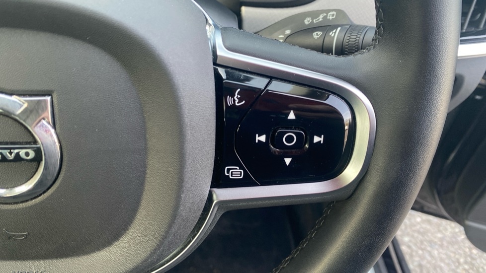 Used Volvo V90 2025 for sale - 77995034: Photo 25
